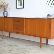 Enfilade en teck par Nils Jonsson 220 cm