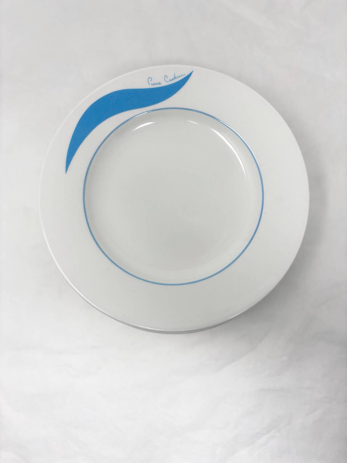 6 Pierre Cardin dessert plates