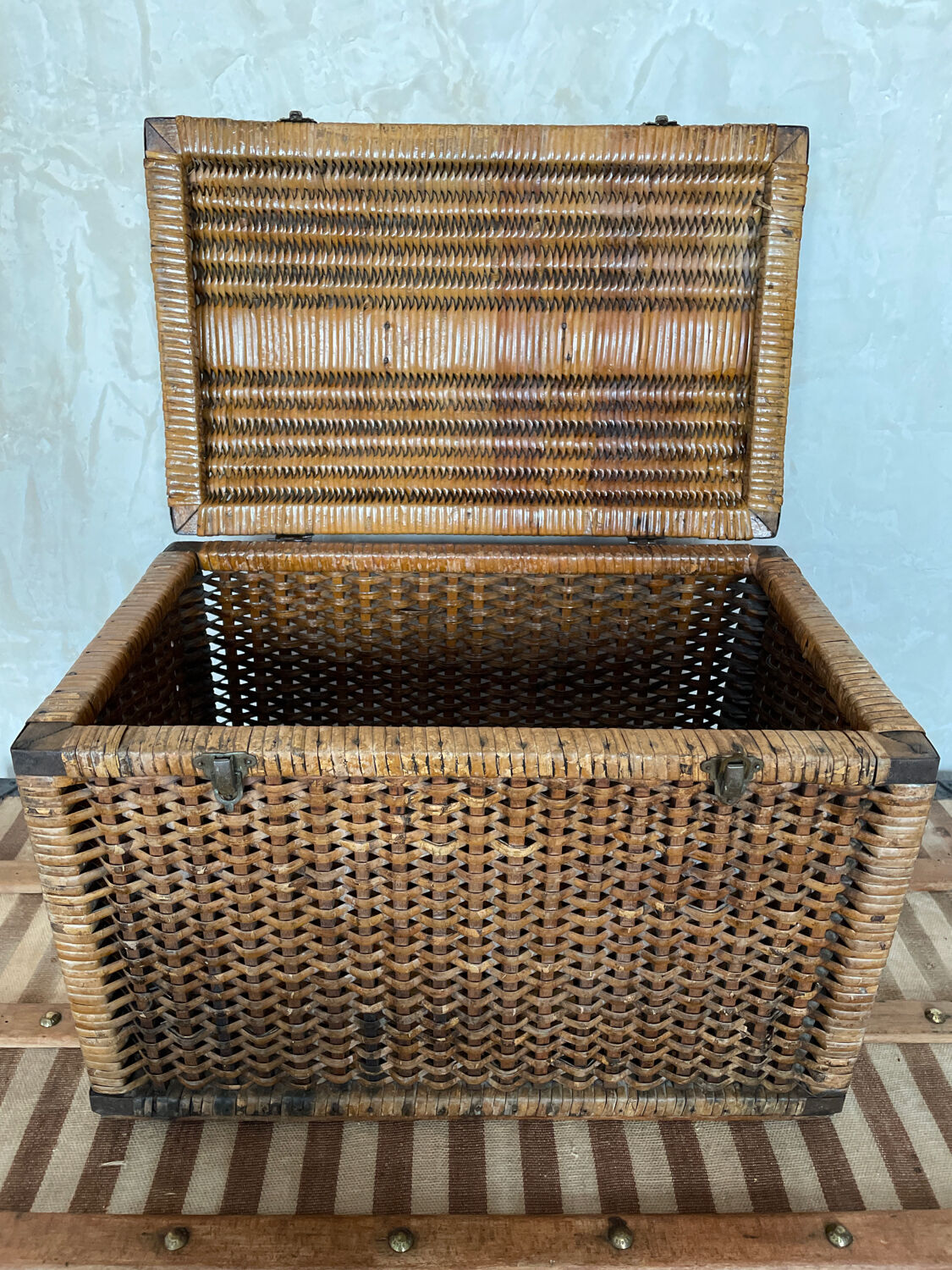Wicker trunk woven nineteenth century