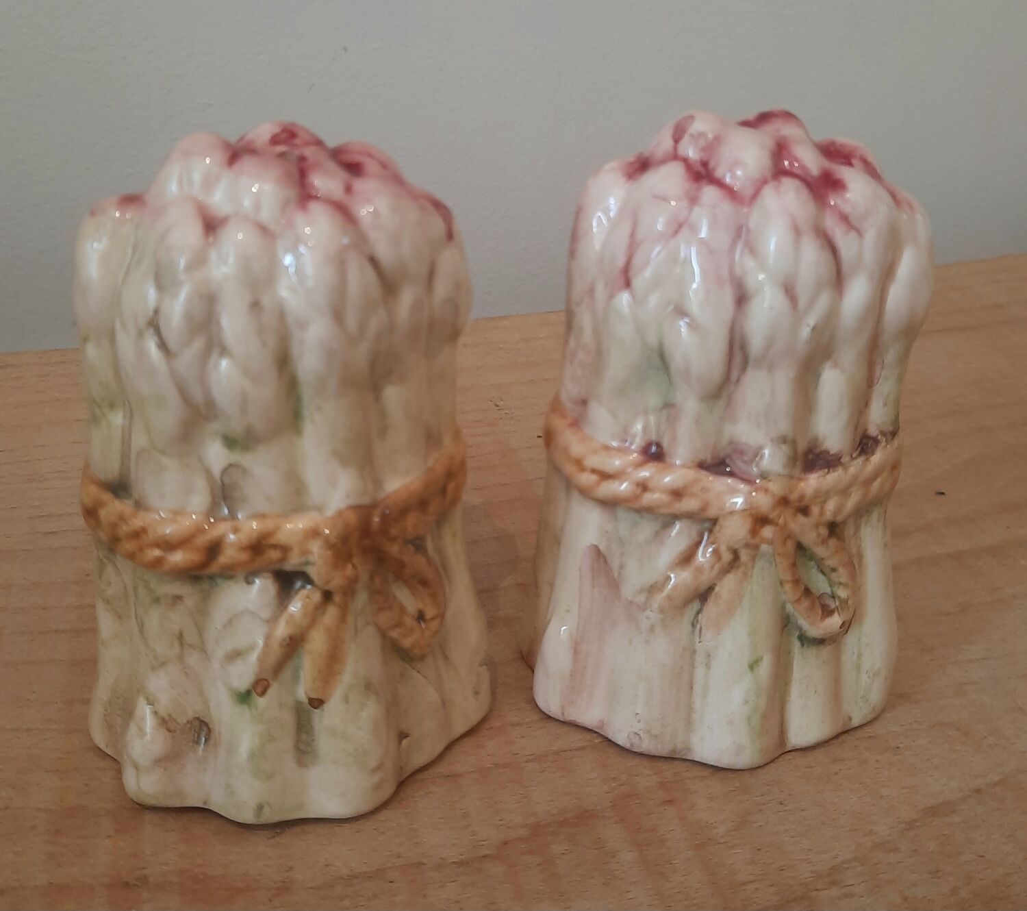 Vintage Slurry Pepper Shaker