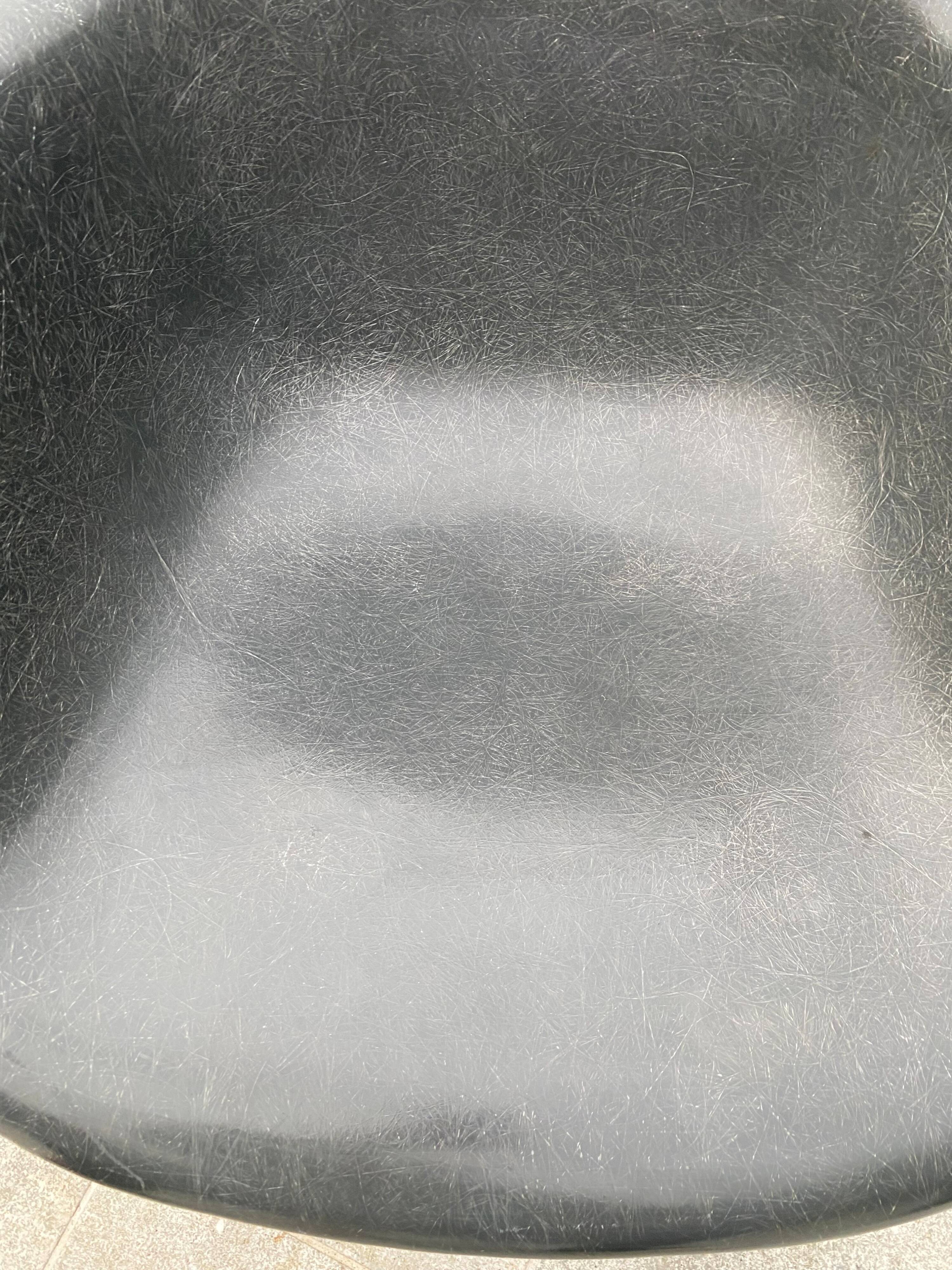 Eames RAR chair elephant grey zenith plastics Herman Miller