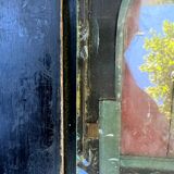 Chinese coffee table with mother-of-pearl and ivory stone inlays