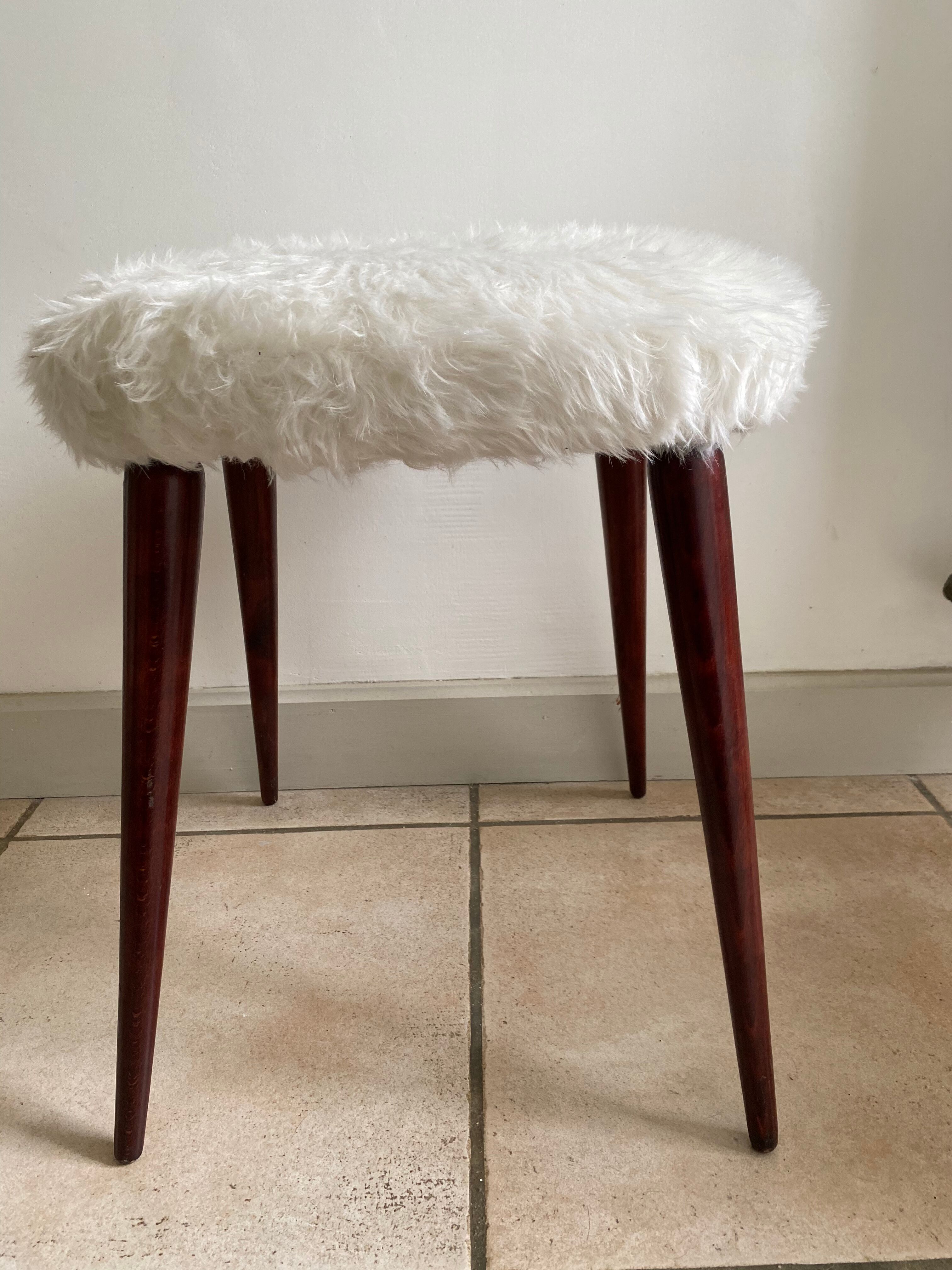 Vintage pouf mmoute