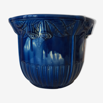 Barbotine pot cache by gustave de bryun art nouveau era