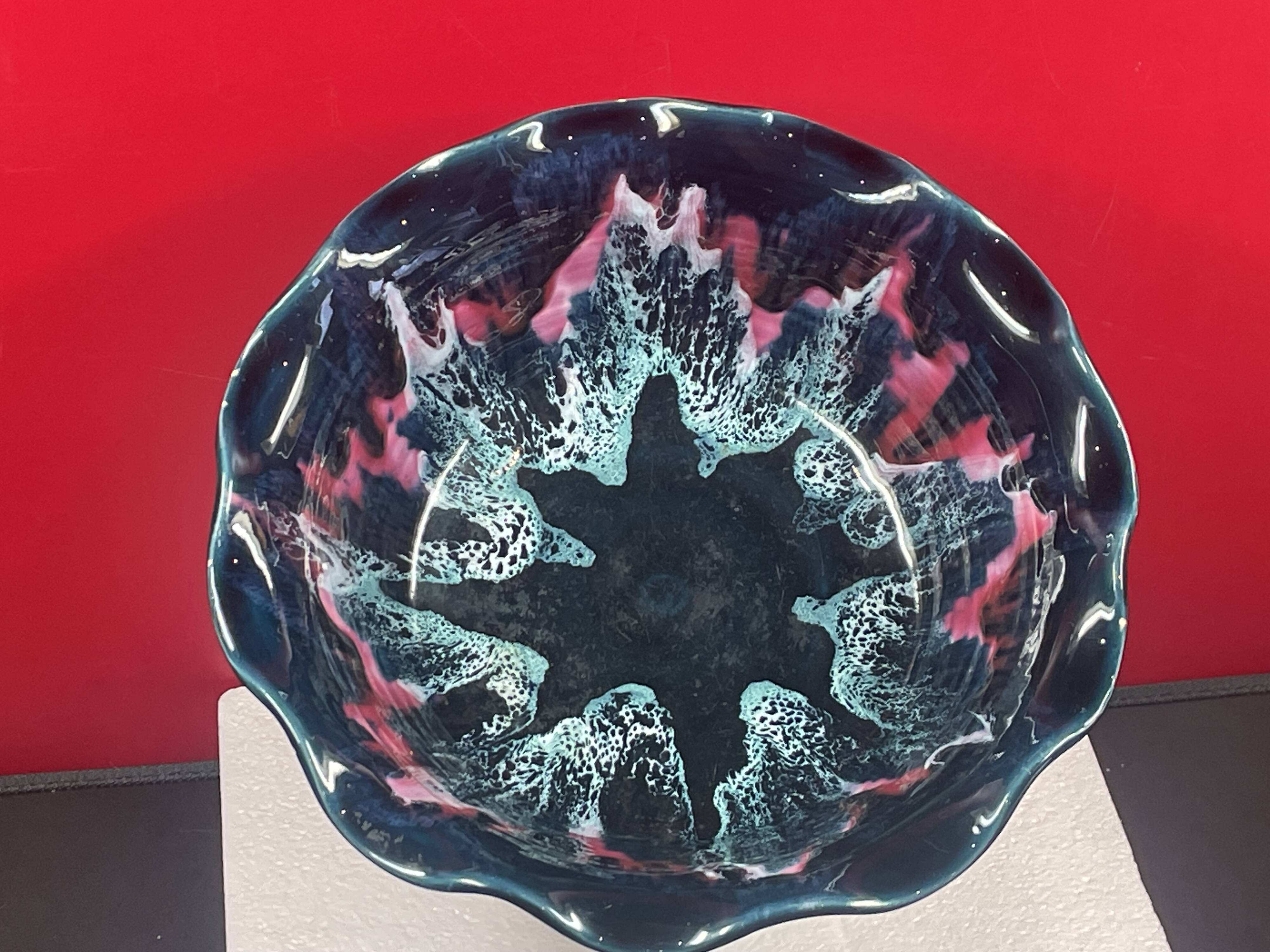 Large shower stand bowl with wave-shaped edges Vallauris 1970