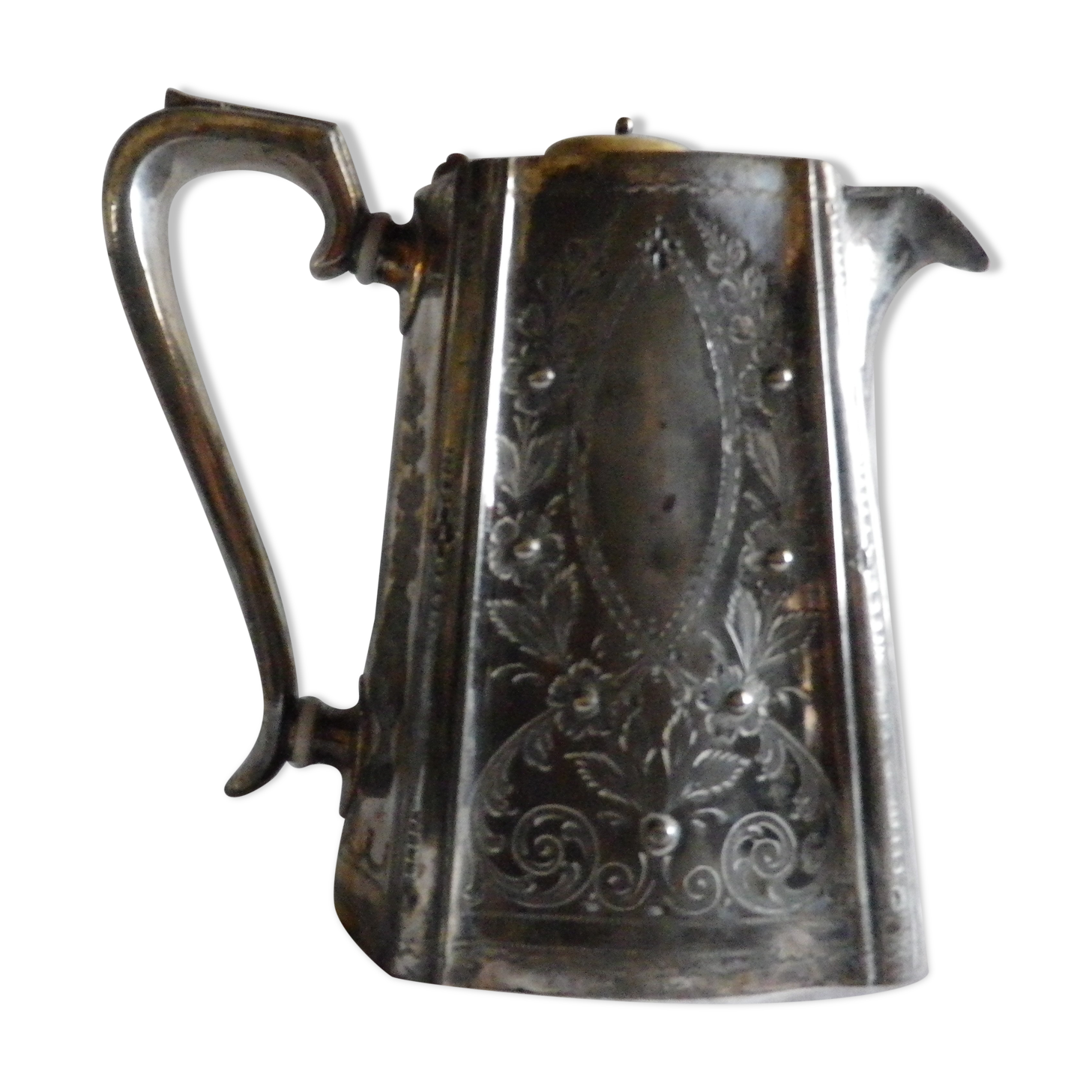 Silver metal coffee pourer