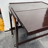 Rolling service with removable tray