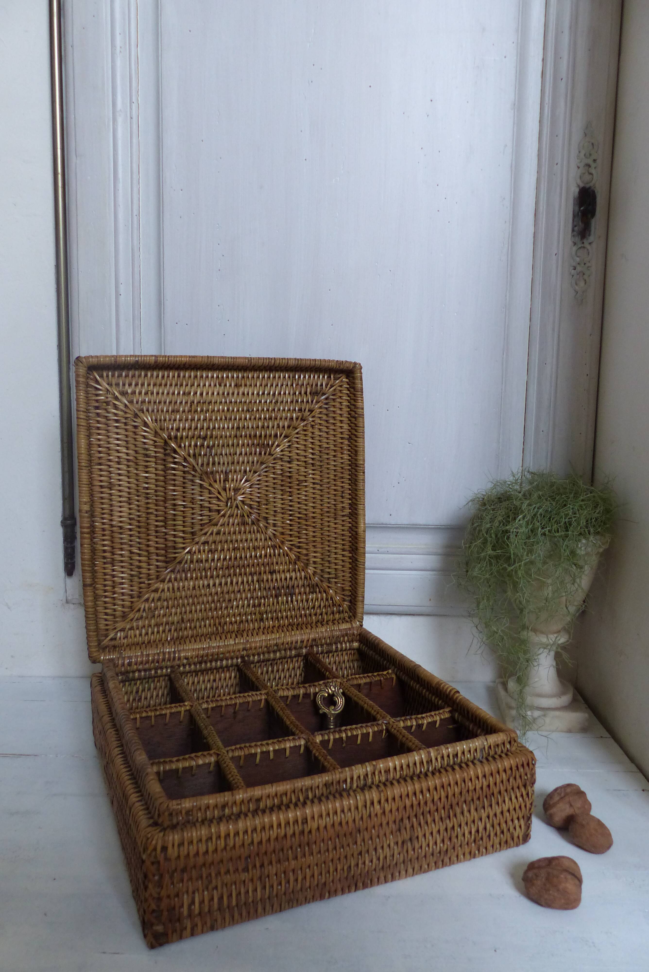 Vintage rattan box