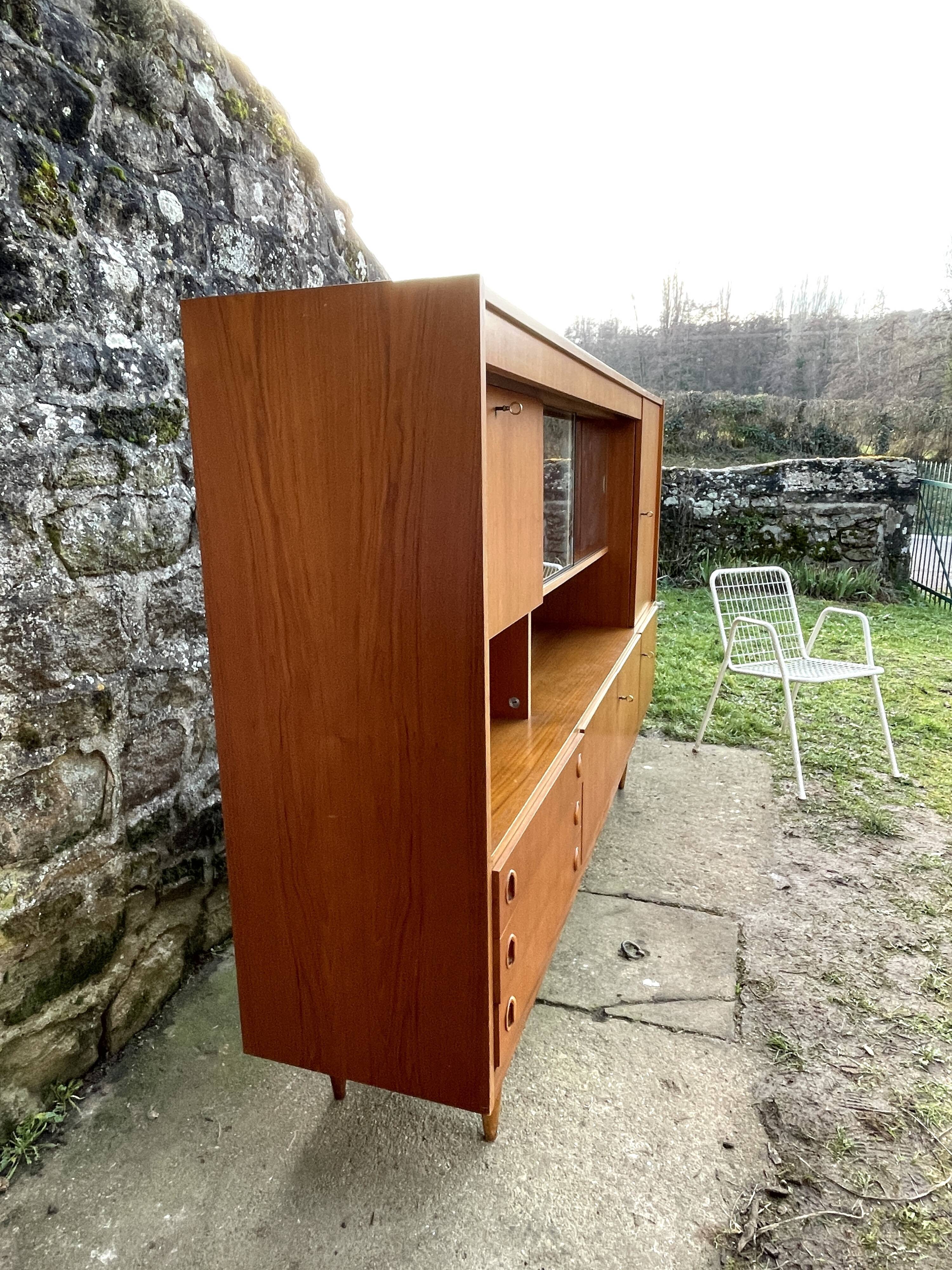 Living room furniture 1970