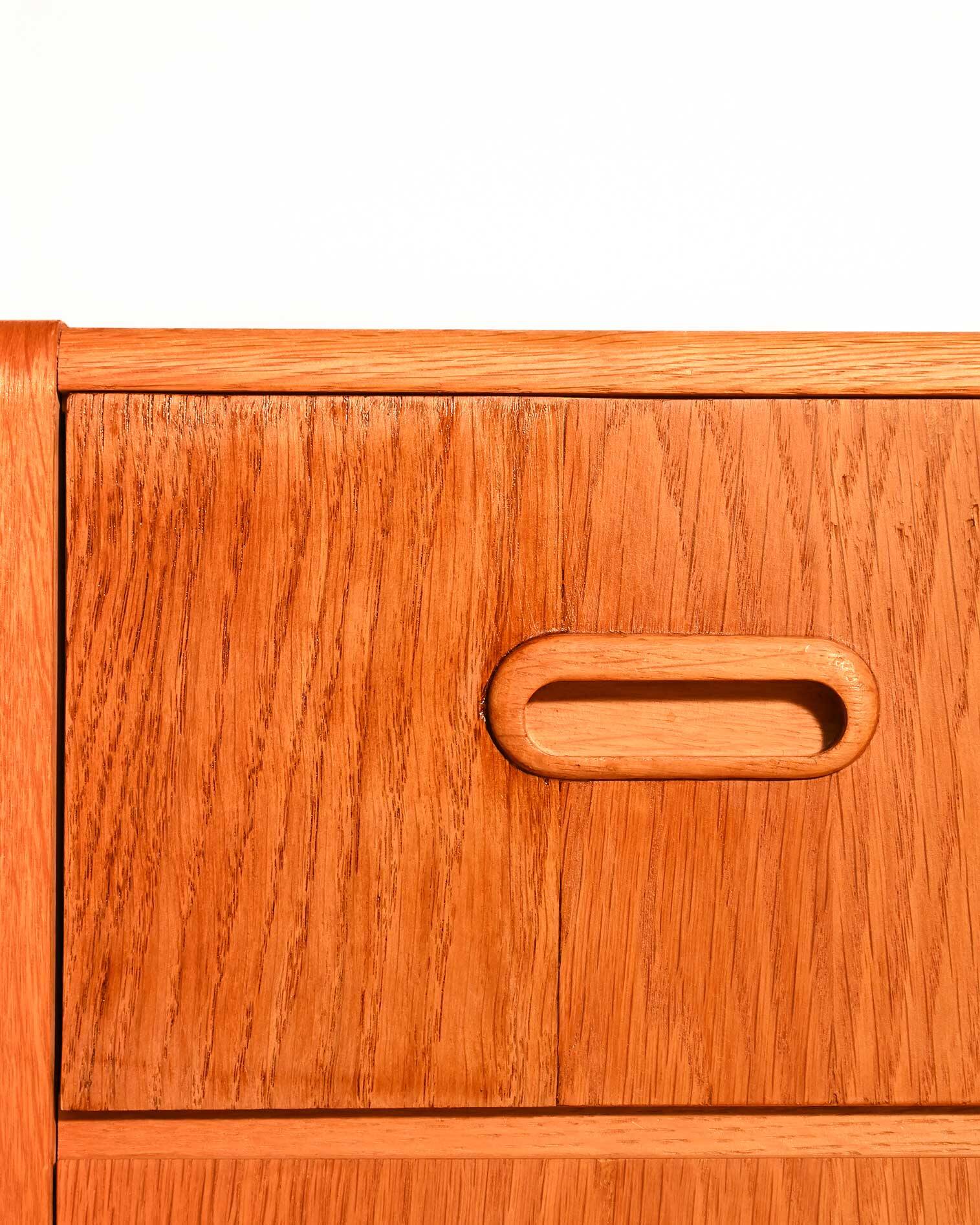Scandinavian oak chest of drawers, 1960s