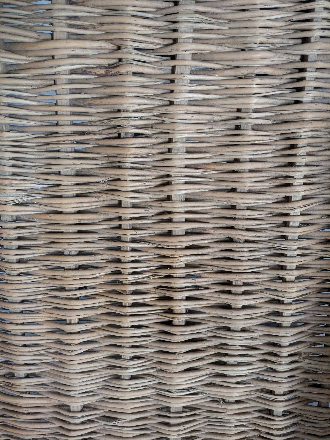 Large baker's basket