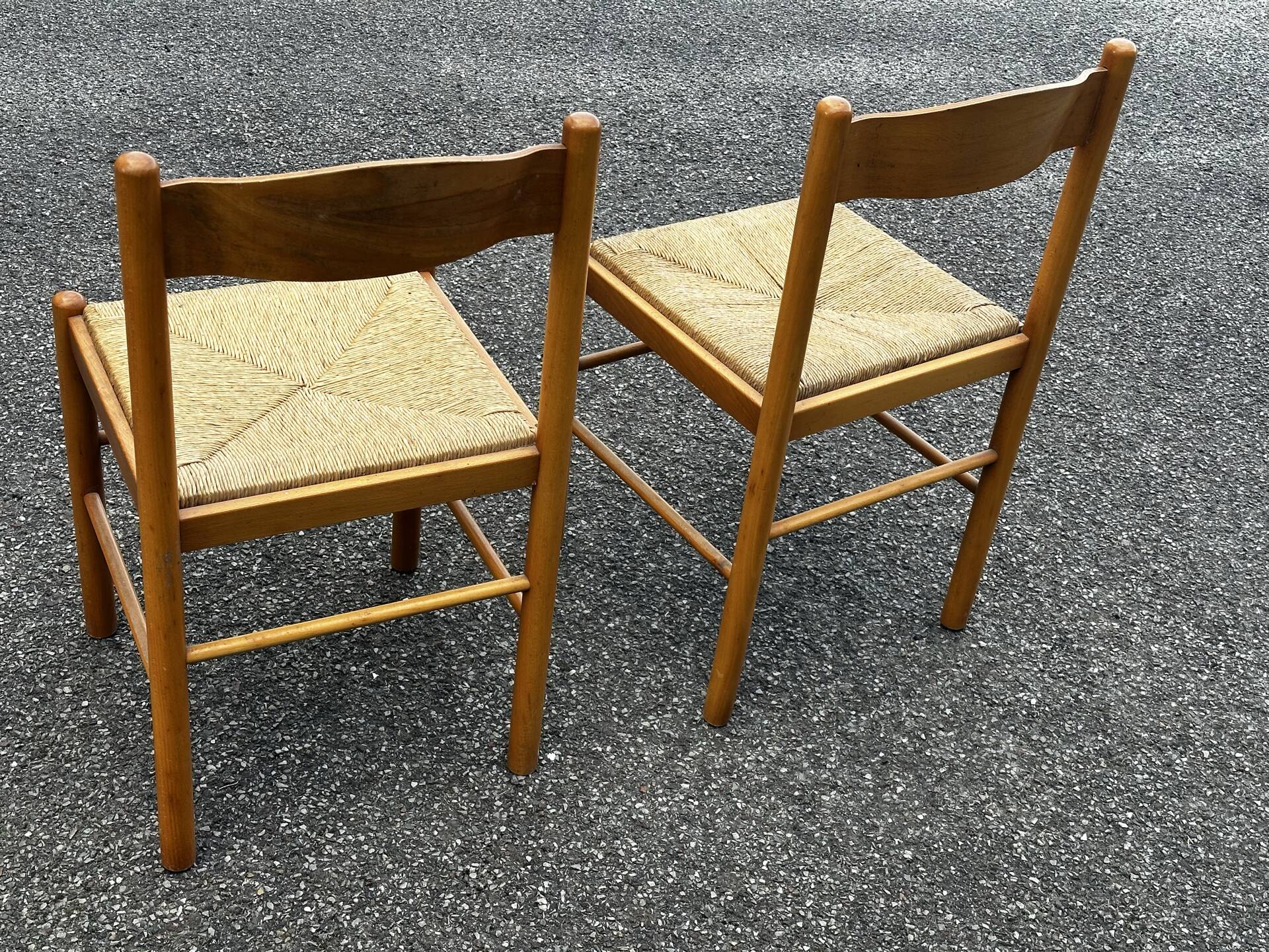 Paire de chaises en bois et paille – années 50-60