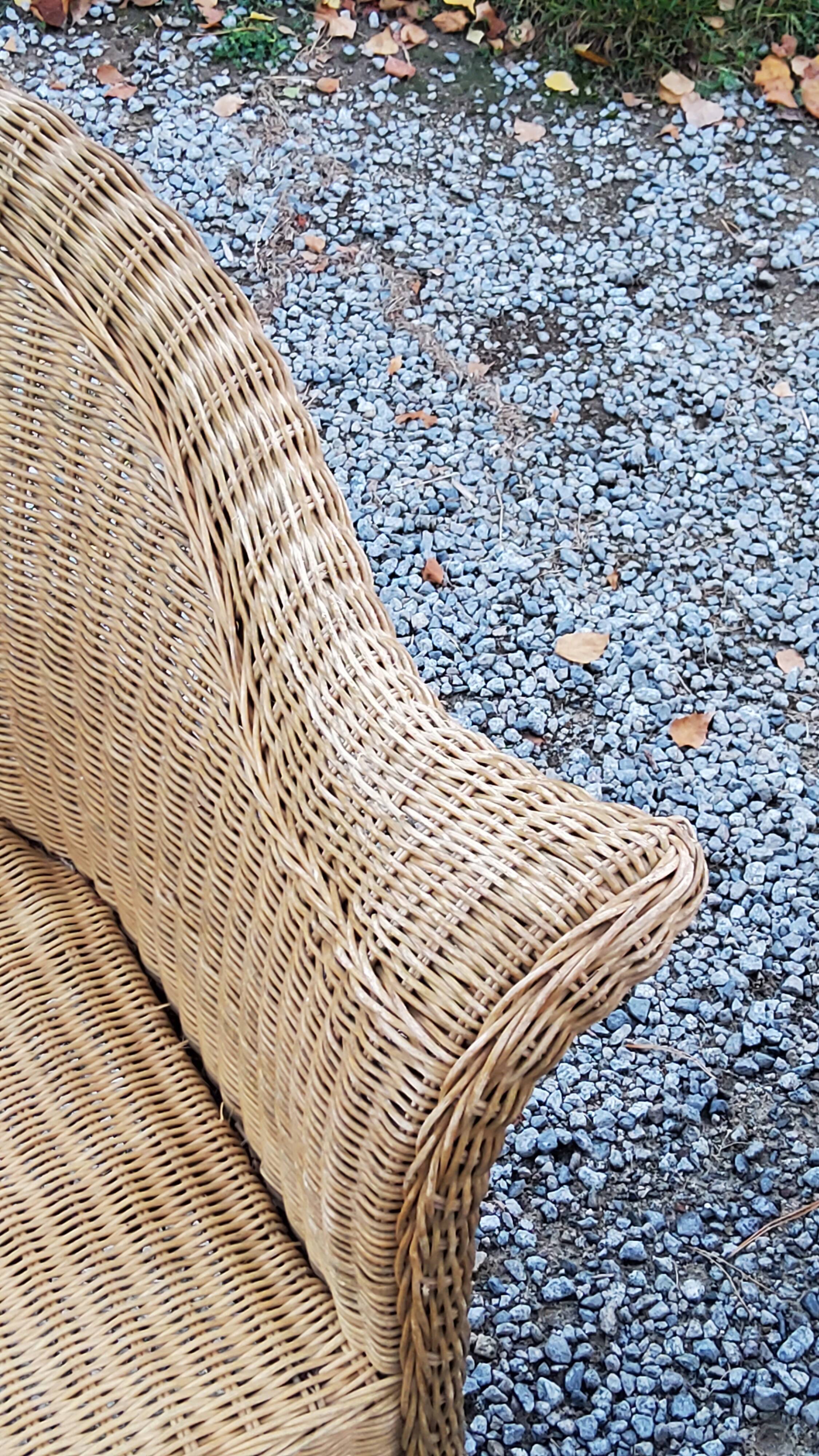 Pair of armchairs and bench in rattan and bamboo from the 60s/70s