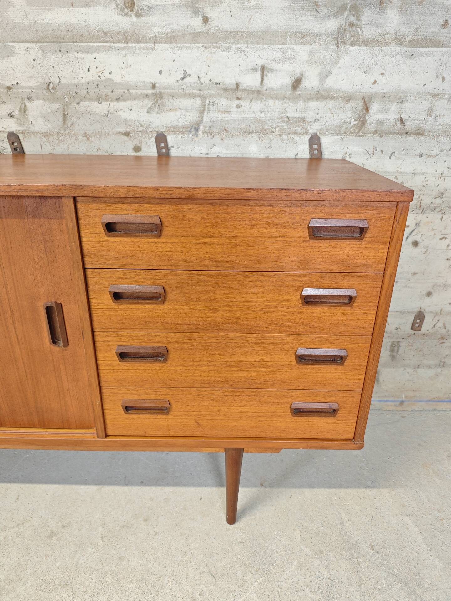 Vintage enfilade