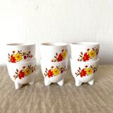 Vintage flowery poppies