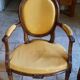Paire de fauteuils style louis XVI