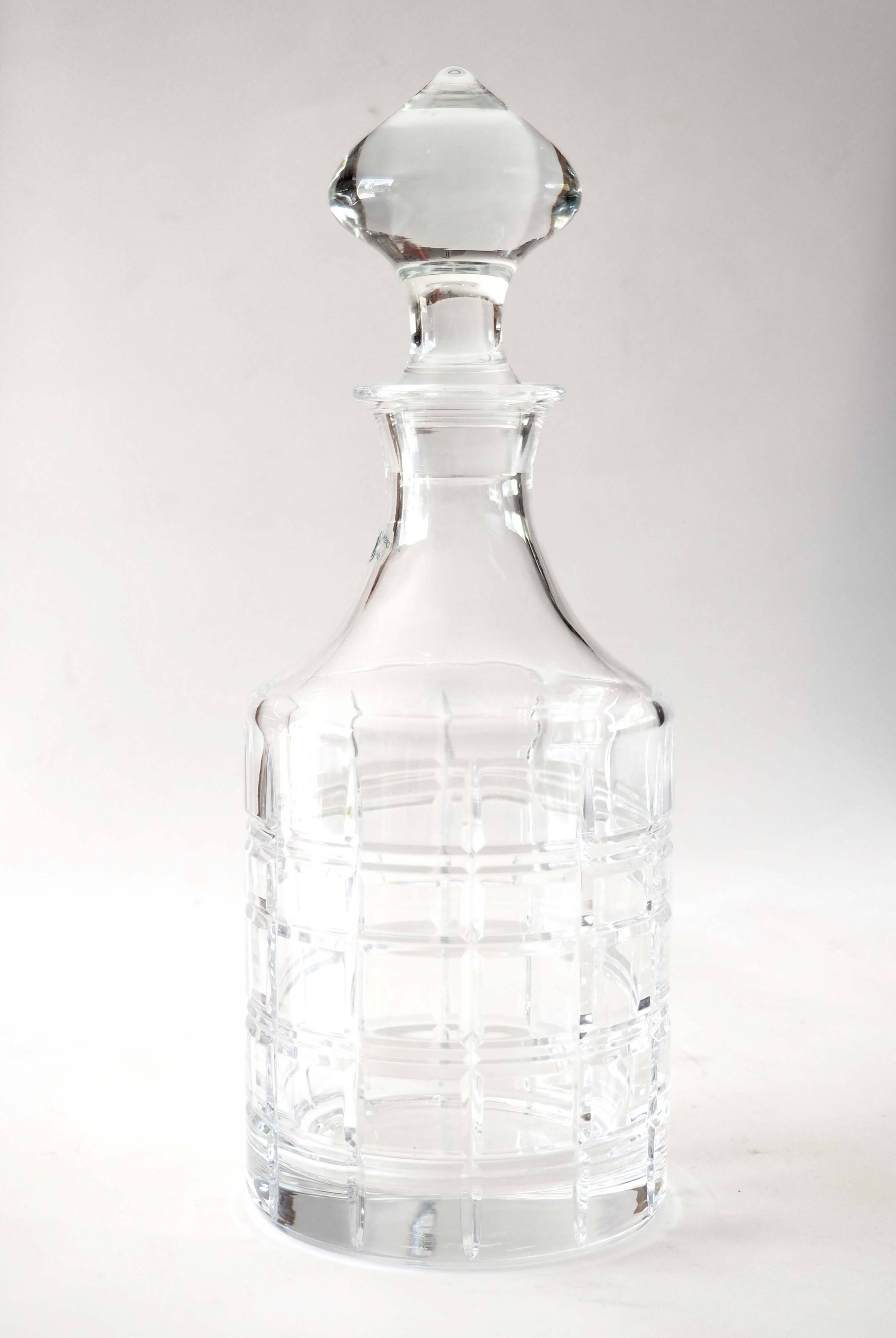 Large cut crystal whiskey decanter