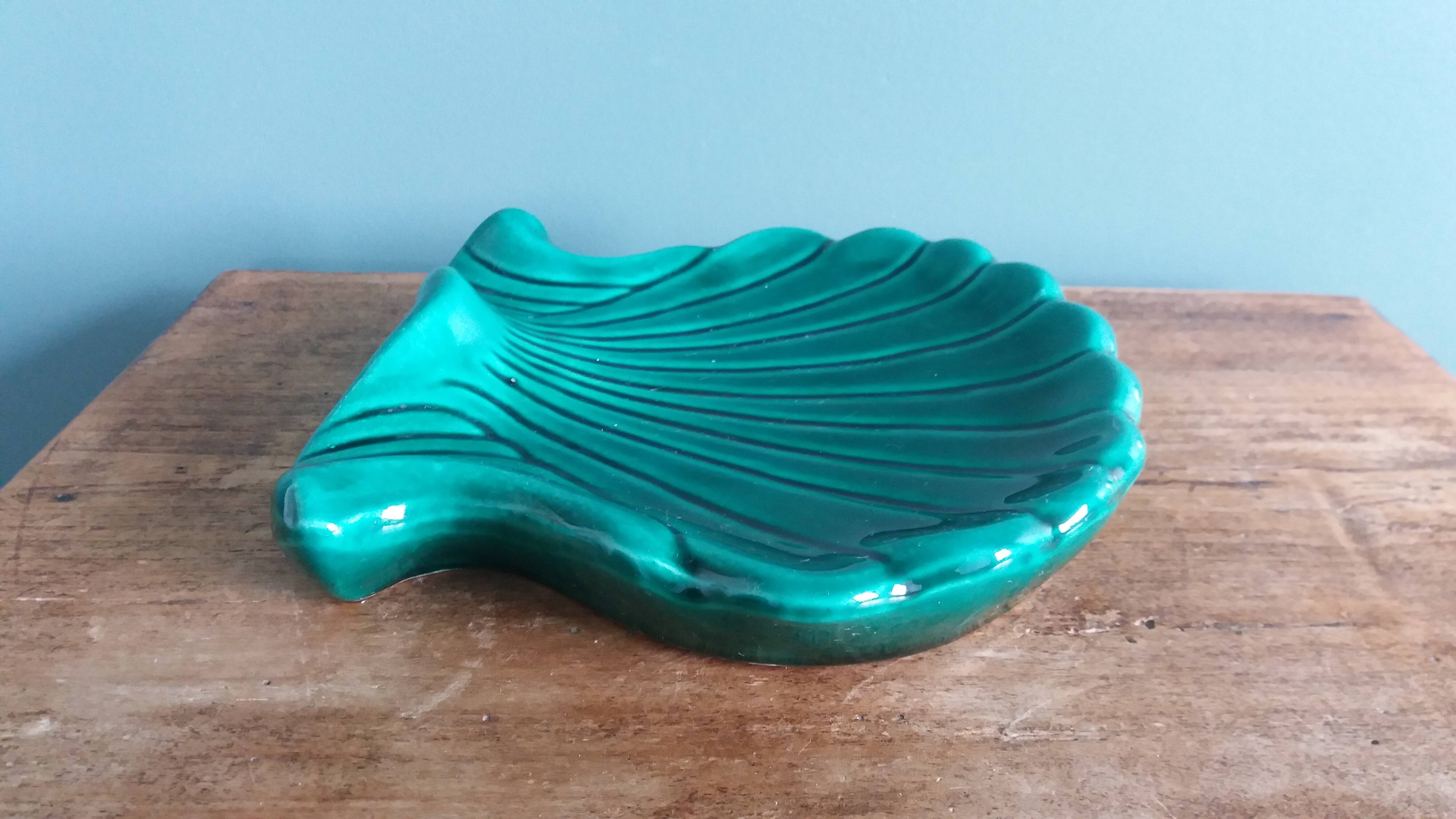 Coquillage coupelle vide poche vert émeraude