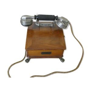 Téléphone modèle 1910 en bois