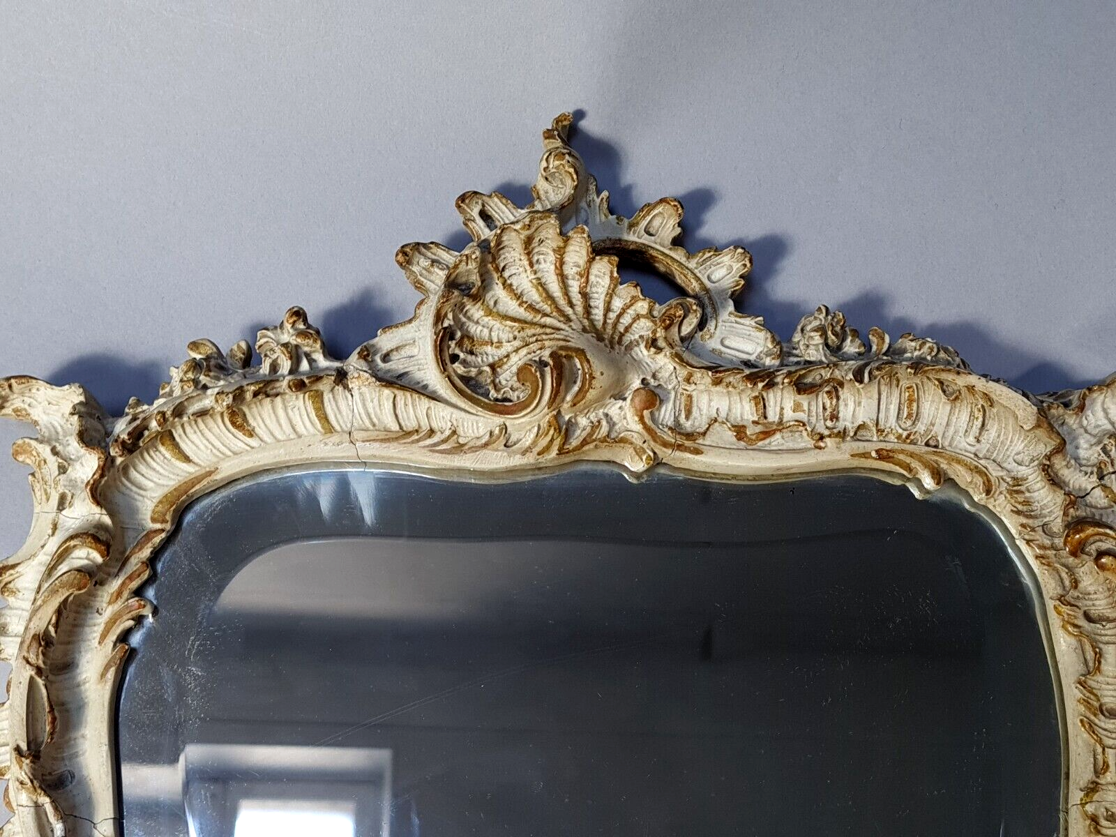 Beveled mirror late nineteenth century 61x44cm