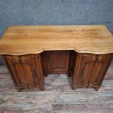 Curved double-sided desk in walnut – Regional work from the Louis XV – XVI period.
