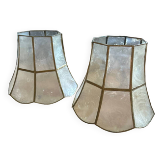 Set of 2 clamp lampshades in mother-of-pearl and brass