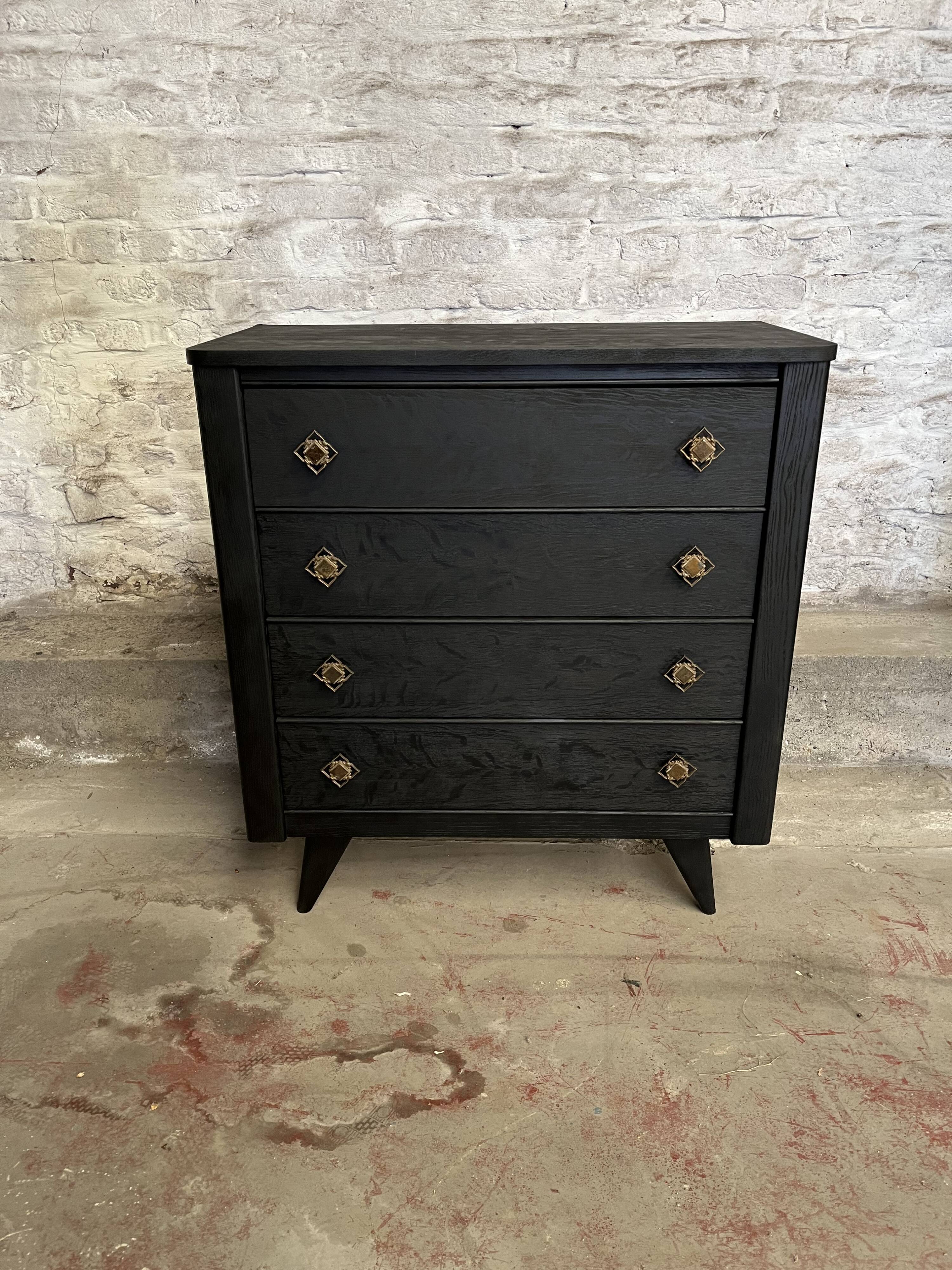 Commode