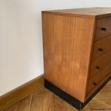 Scandinavian style chest of drawers