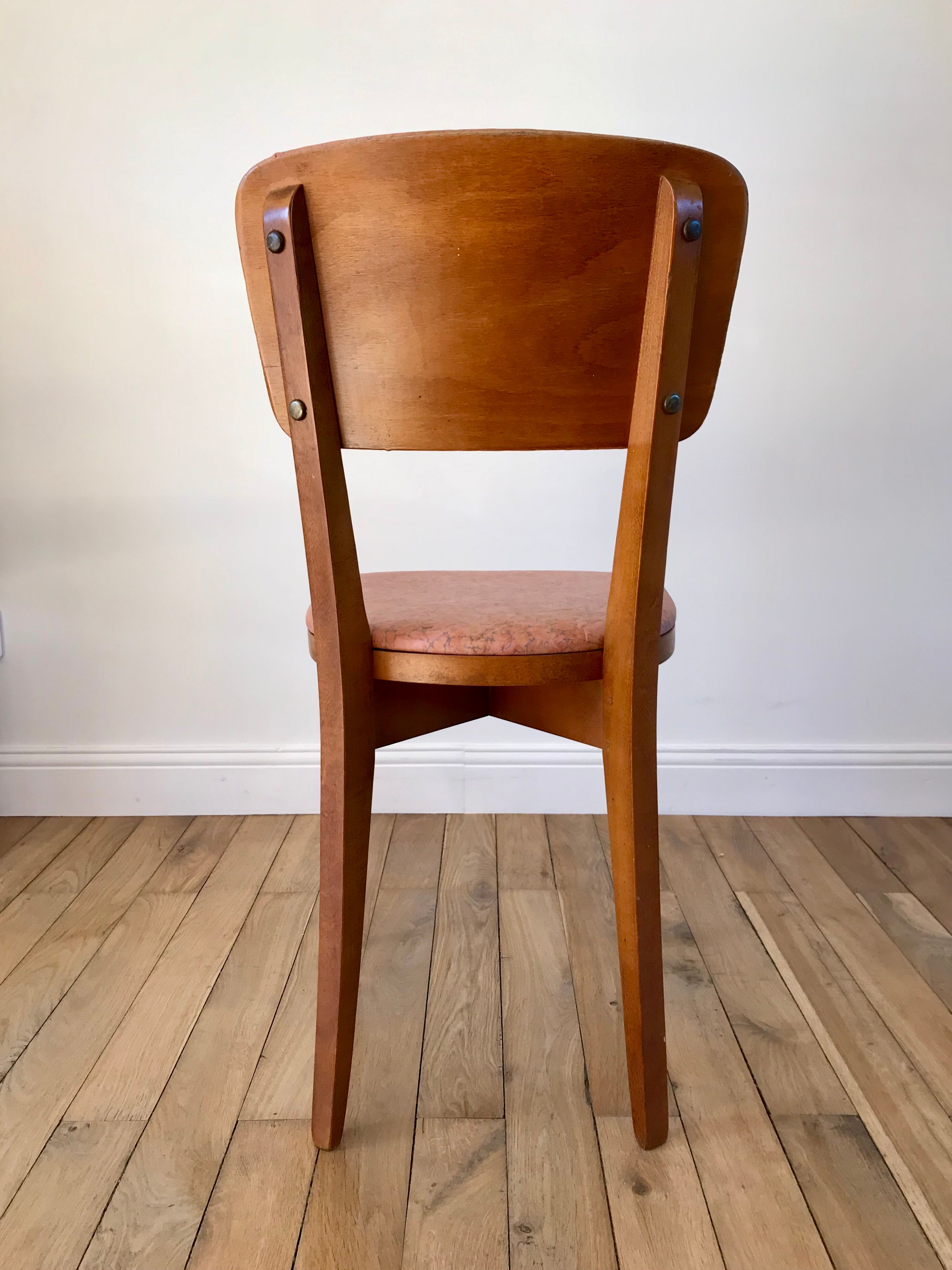 Set of 6 Scandinavian chairs in beech wood and pastel skaï 50s