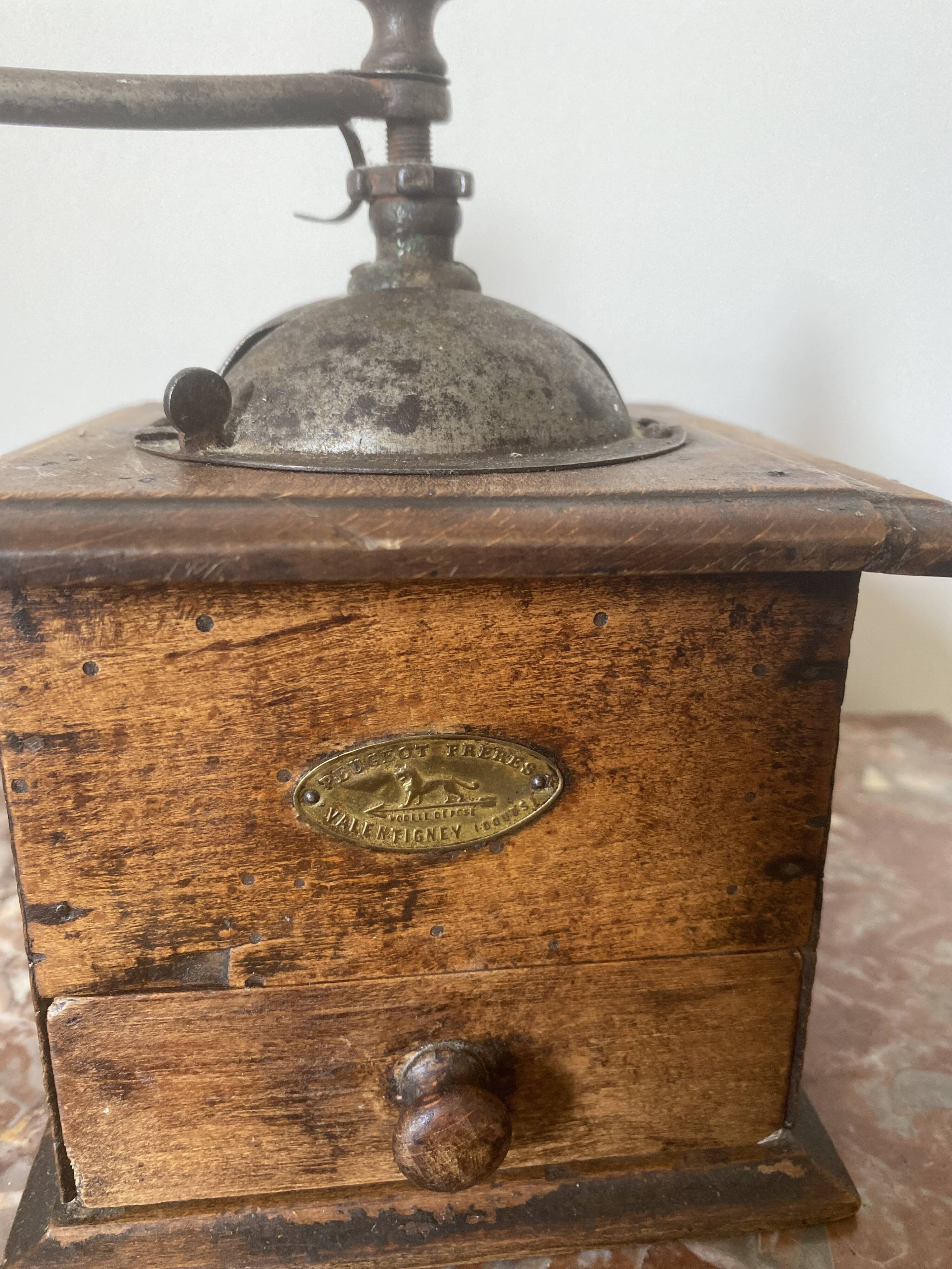 Old coffee grinder Peugeot