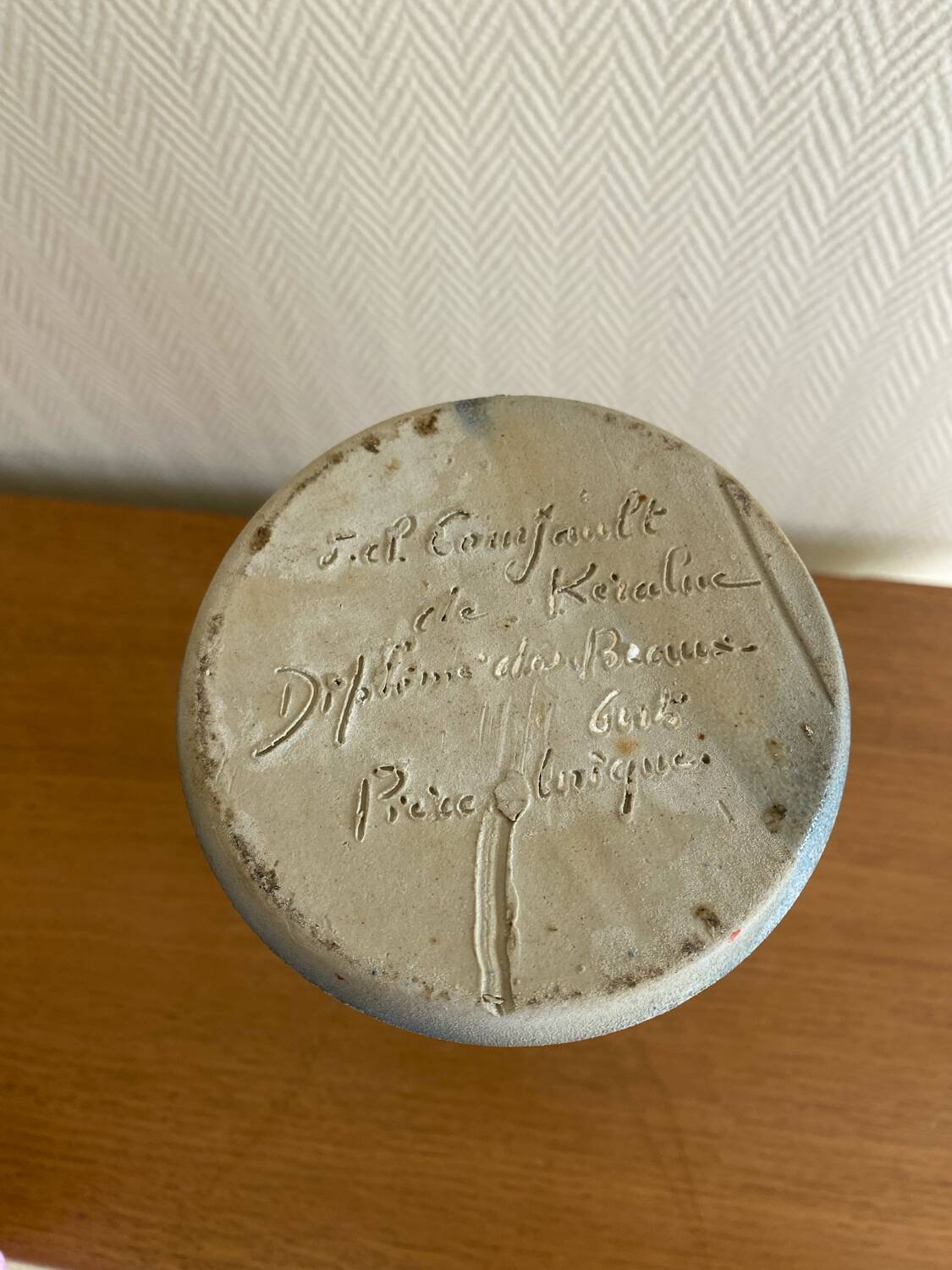 Bougeoir en gres de sel signé Jean-Claude courjault Keraluc Quimper