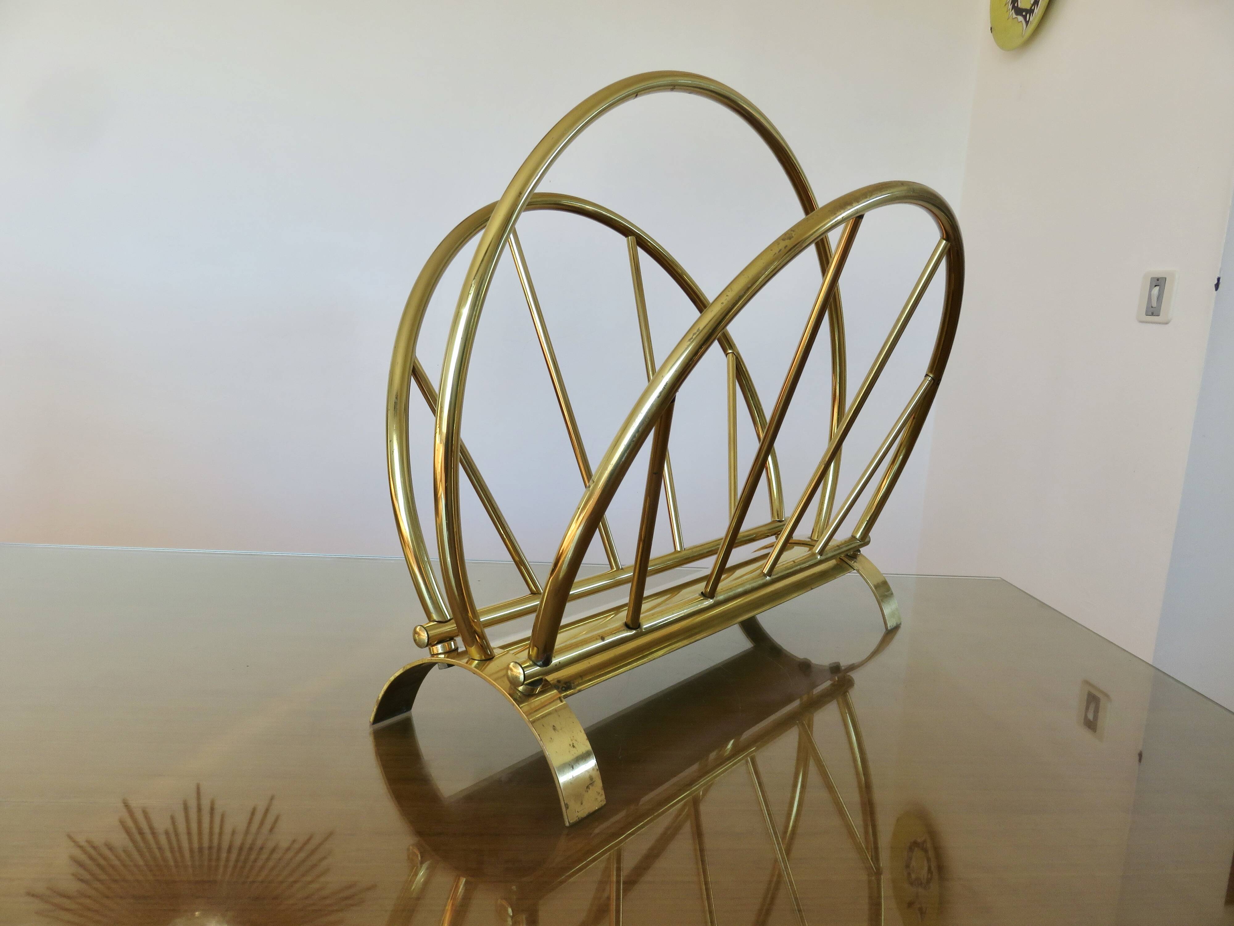 Golden brass magazine rack, Italy, 1950