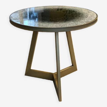 Treviso table in brass and red edition lacquer top