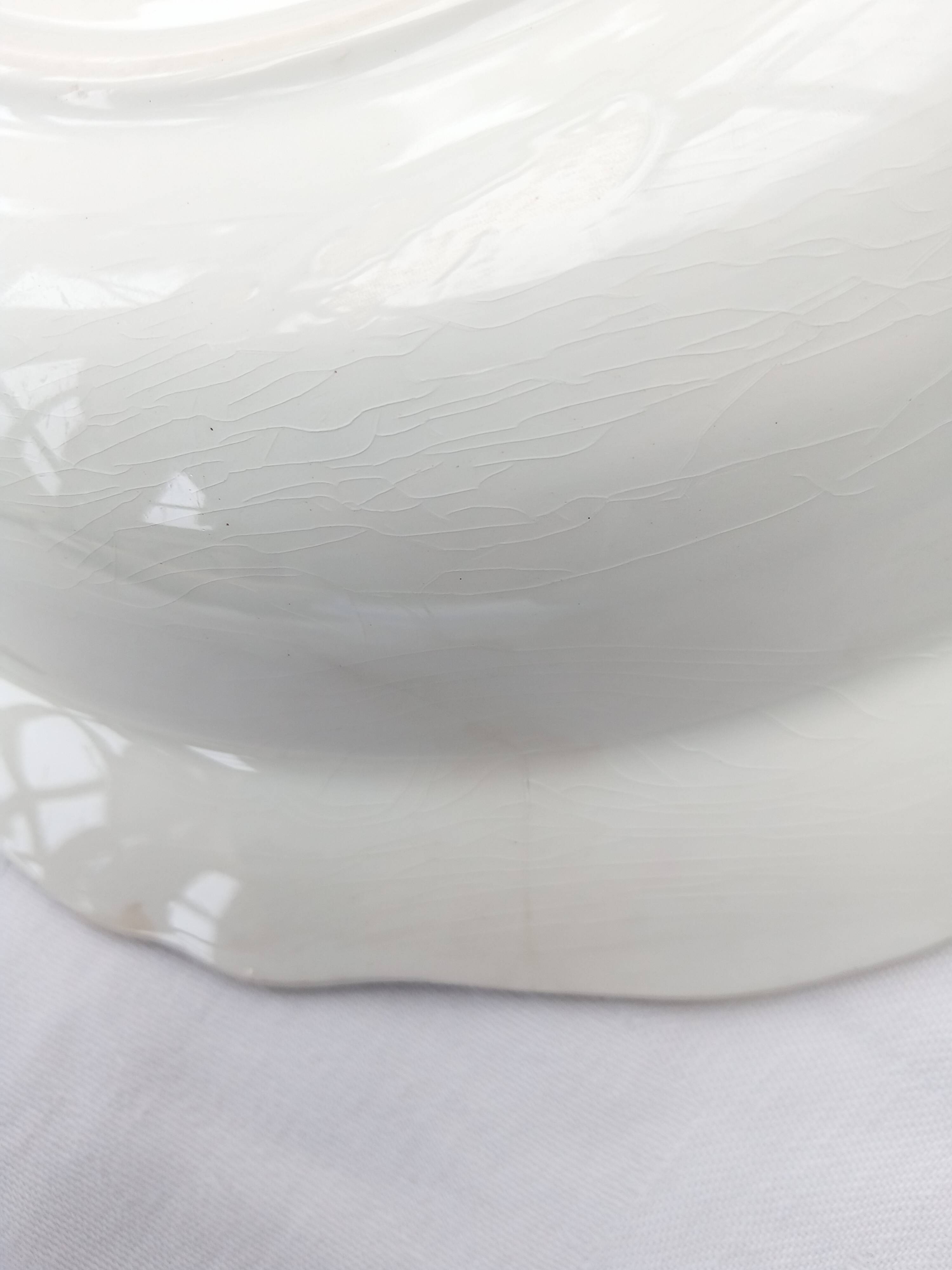 Set of 3 dishes and sauce boat L'Amandinoise