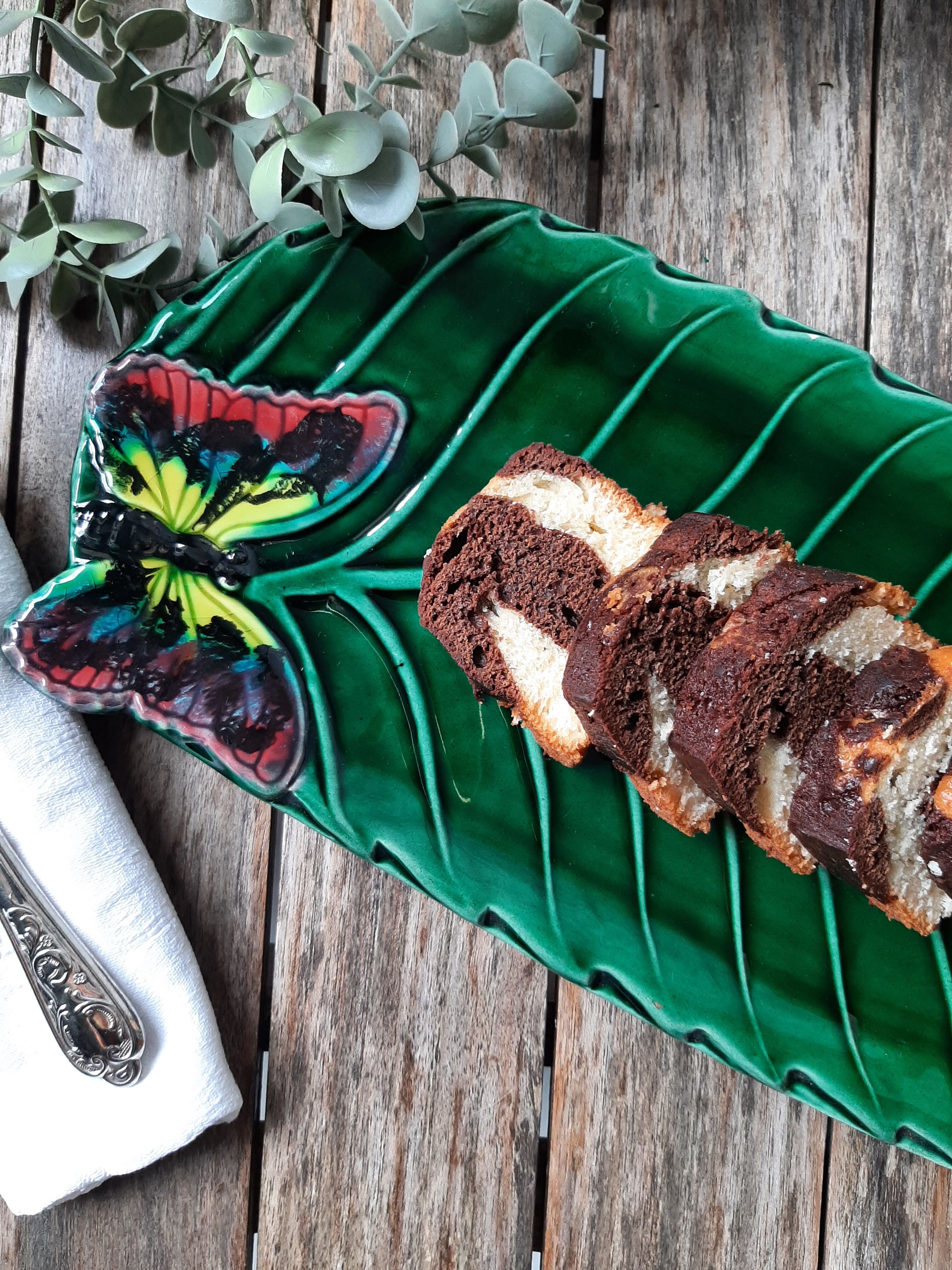 Vallauris butterfly cake dish