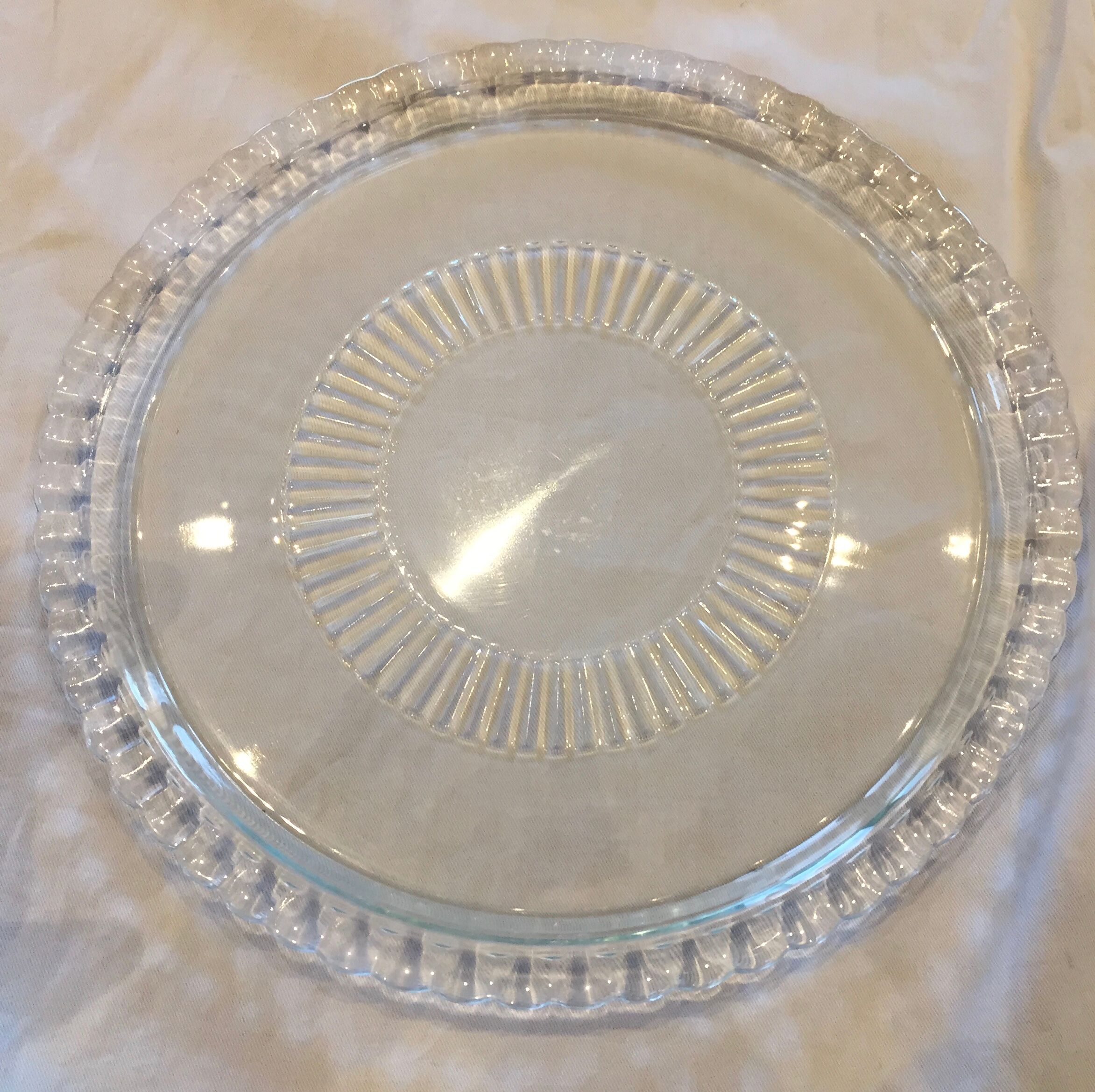 Pie dish and its bell