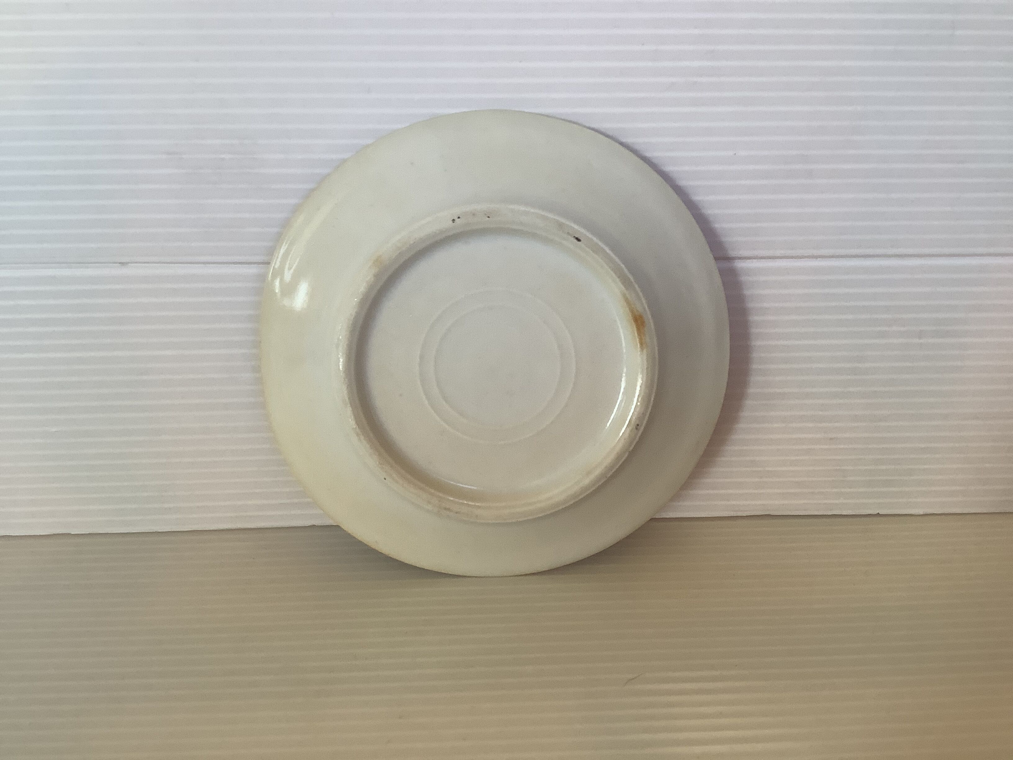 5 old Germaine Bouret style dinette cups