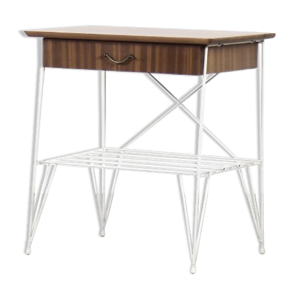 Table de chevet en noyer - pieds