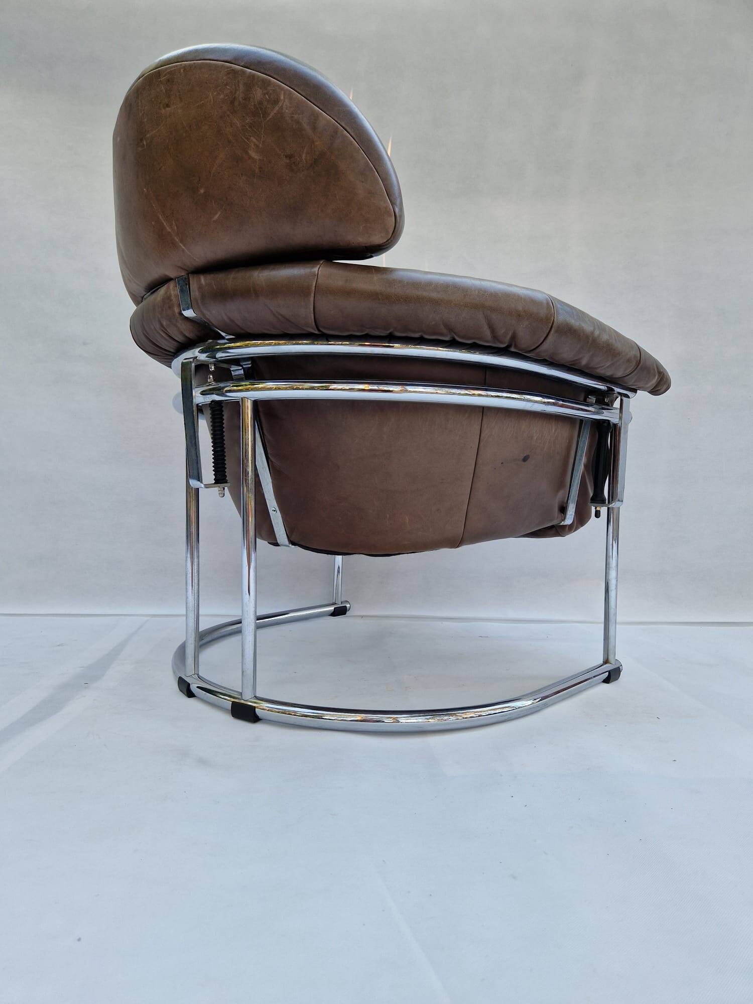 Leather armchair with tubular chrome frame, 1980s