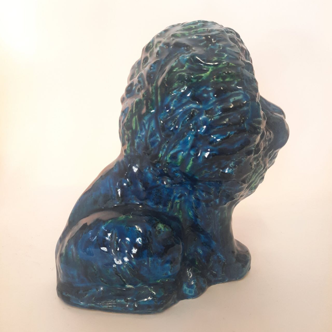 Lion statue, vintage, design Aldo Londi for Bitossi, Rimini blue series.