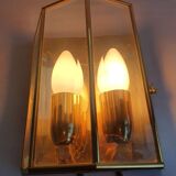 Pair of wall sconces in gold-plated brass with bevelled glass, Italian.