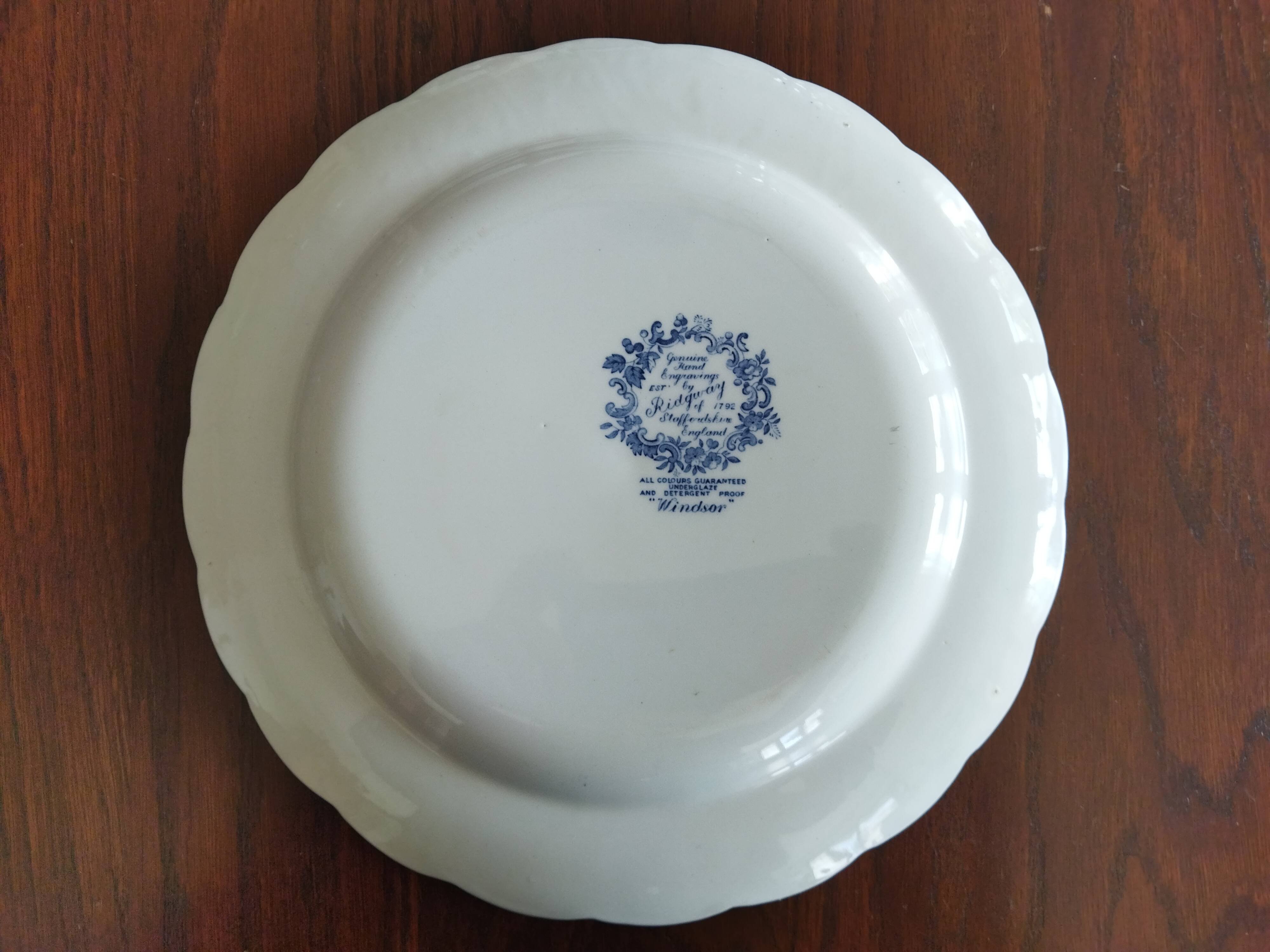 Ridgway "Windsor" cake service