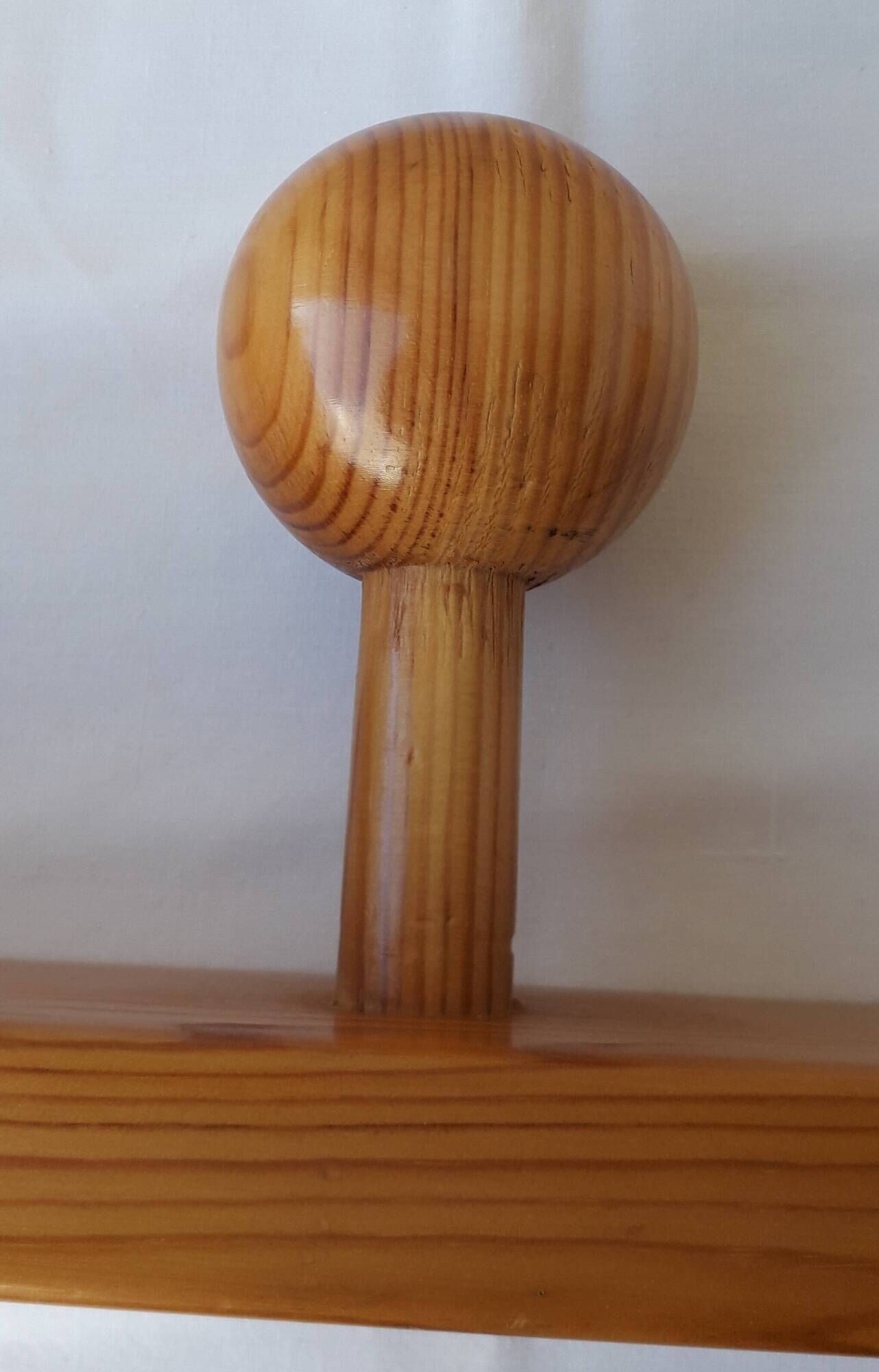 Portemanteau en bois pin