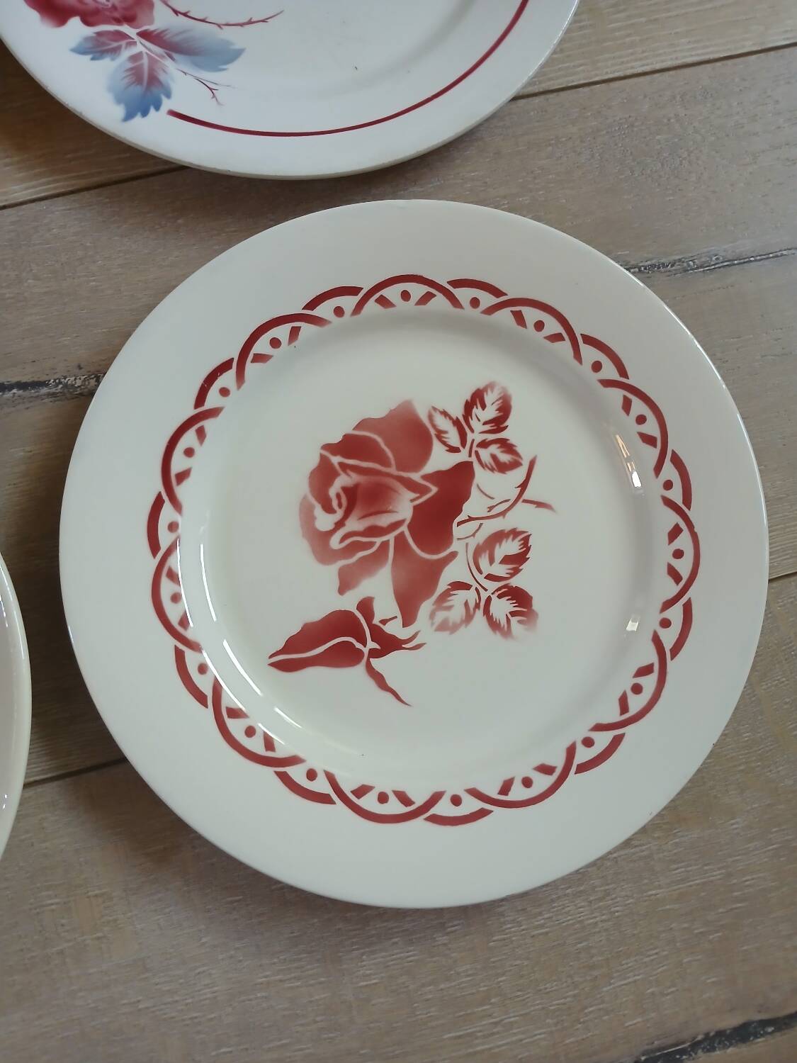 10 assiettes plates anciennes dépareillées