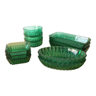 Vintage Arcoroc green glass ramekin set