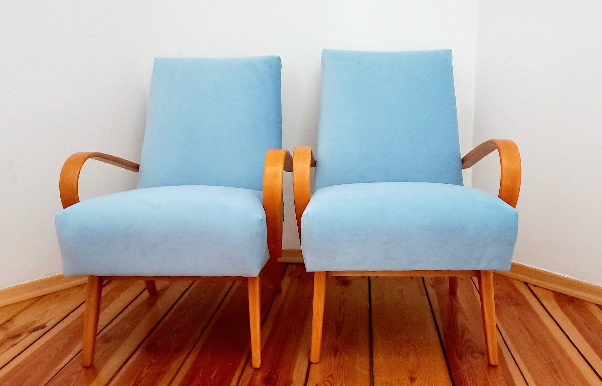 Armchairs by Jaroslav Šmidek for TON, Czechoslovakia, 1960s, Set of 2