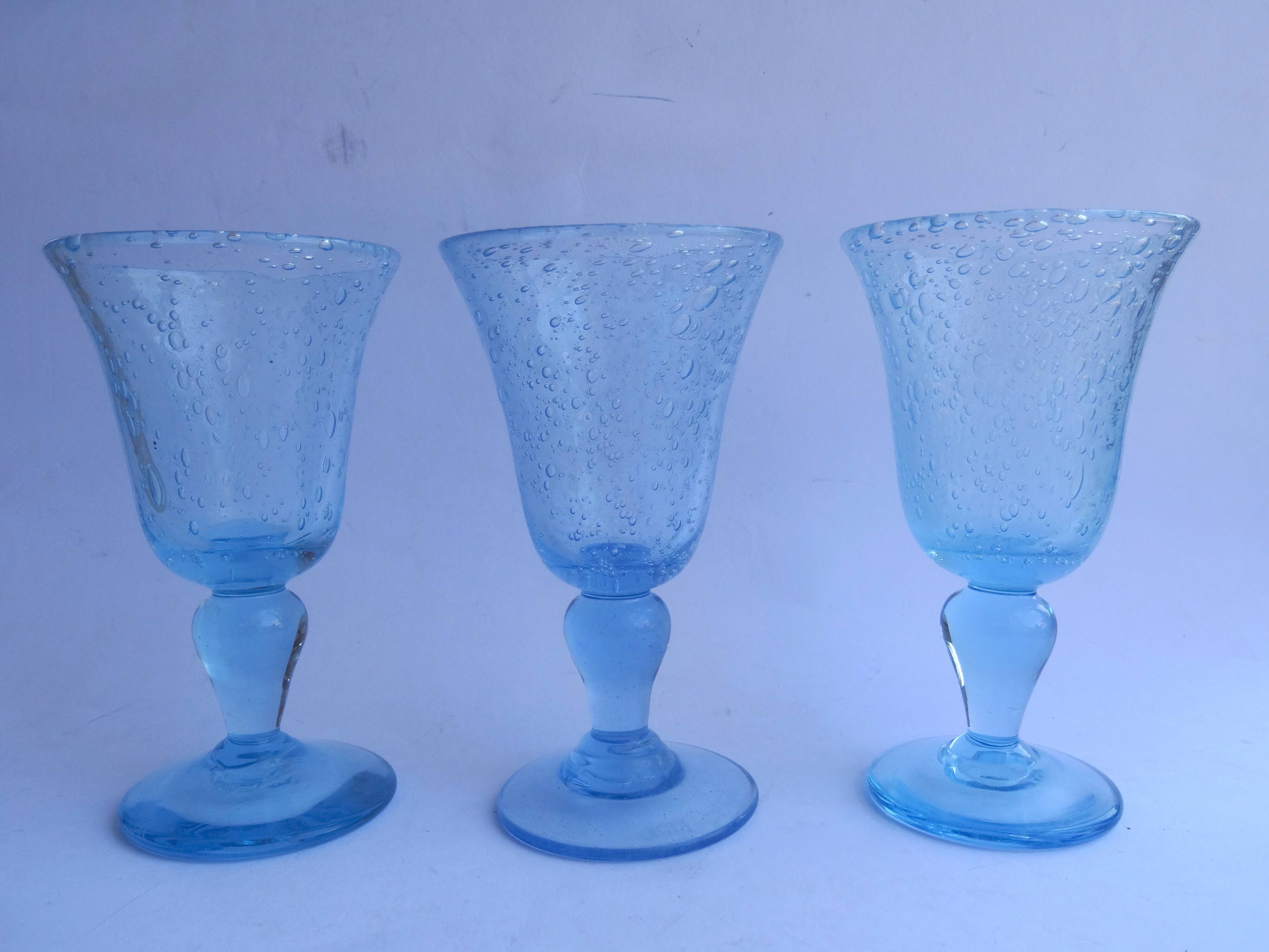 5 glasses with blue Biot stemmed