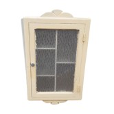 Armoire pharmacie