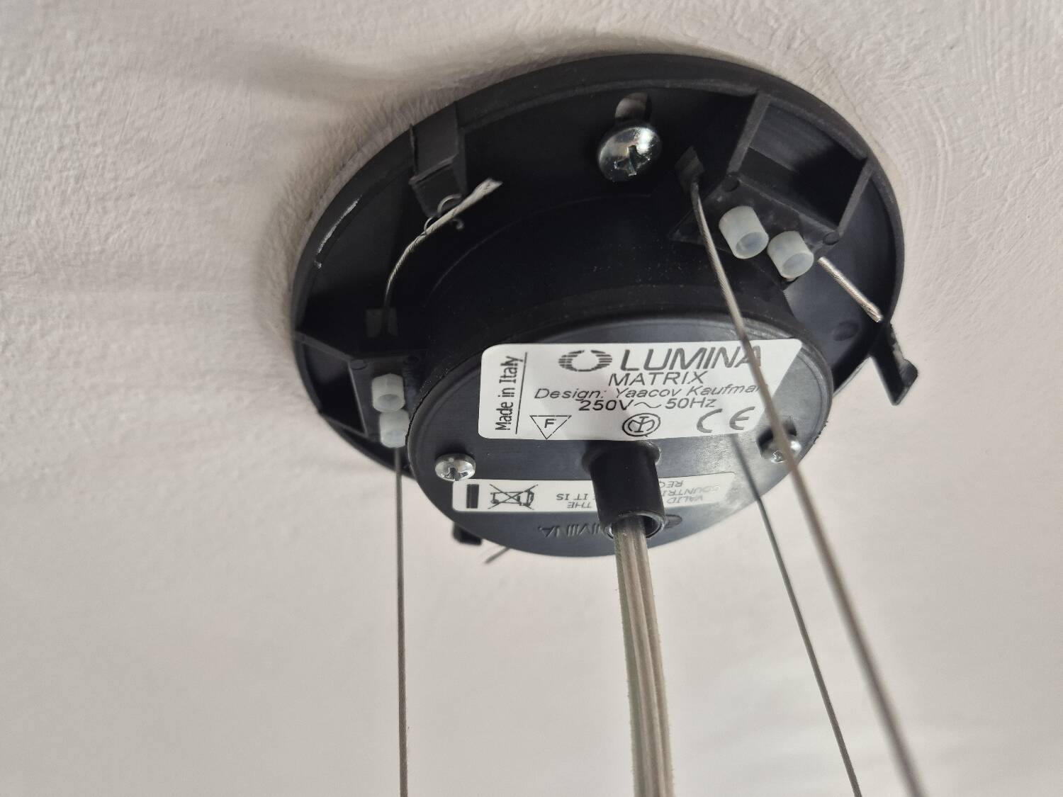 Suspension Lumina Matrix Otto nickel designer Yaacov Kaufman.