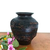 Black varnished terracotta pot
